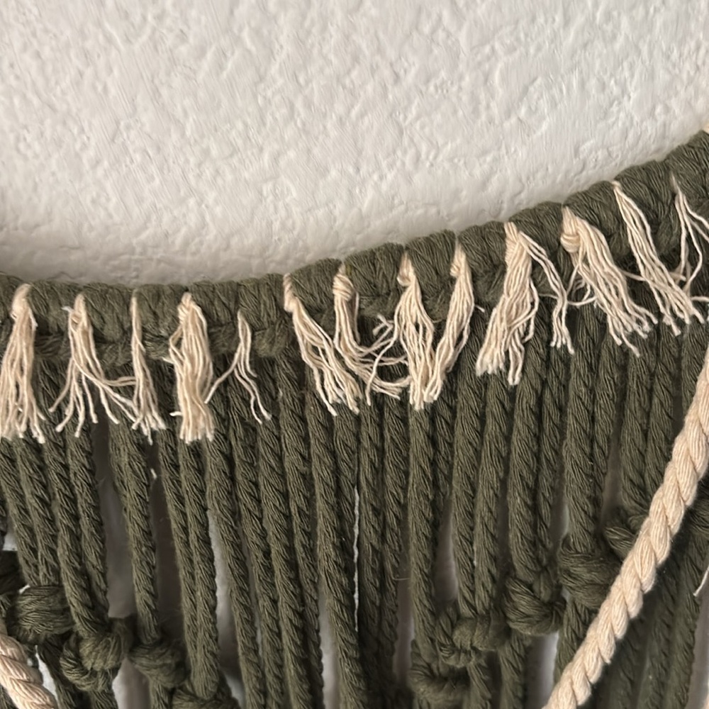 Handmadee BOHO wall hanging. - Picture 3 of 7